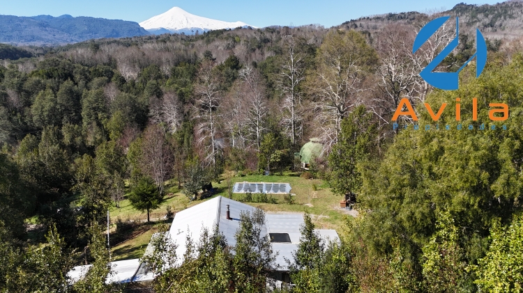 Villarrica camino a Lican Ray Sector Quetroco parcela 5.000m2 con casa y Domo Cod.VTAP289